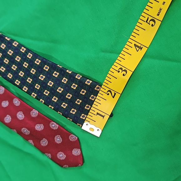 2 Brooks Brothers silk Ties , made in USA - Picture 11 of 15